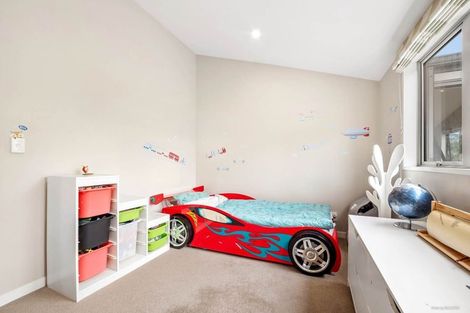 Photo of property in 2/293 Albany Highway, Rosedale, Auckland, 0632