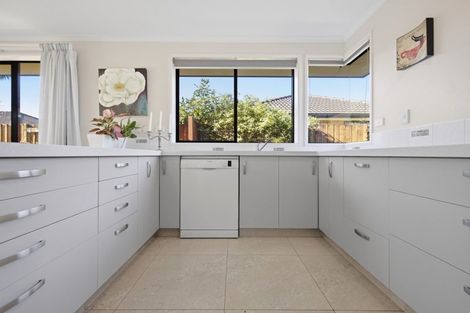 Photo of property in 723 Gloucester Road, Papamoa Beach, Papamoa, 3118