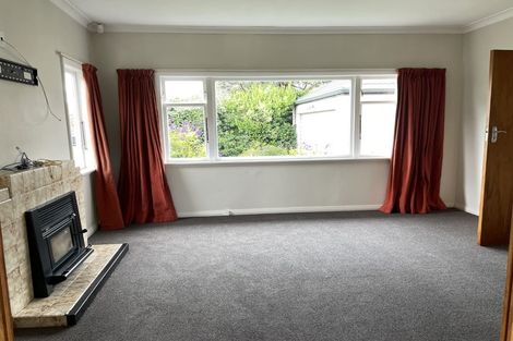 Photo of property in 11 College Street, Awapuni, Palmerston North, 4412