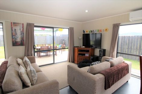 Photo of property in 163 Harbour Drive, Matarangi, Whitianga, 3592