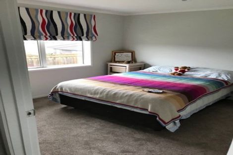 Photo of property in 42 Raithburn Terrace, Pokeno, 2402