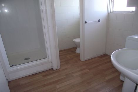 Photo of property in 9/3 Tralee Place, Hillcrest, Hamilton, 3216