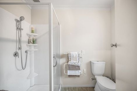 Photo of property in 62 Northboro Road, Belmont, Auckland, 0622