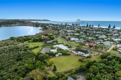 Photo of property in 26 Ohiwa Parade, Ohope, 3121