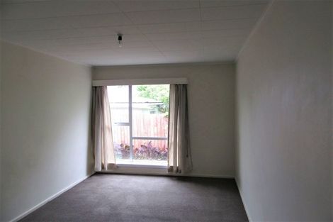 Photo of property in 3 Milnebank Street, Upper Riccarton, Christchurch, 8041