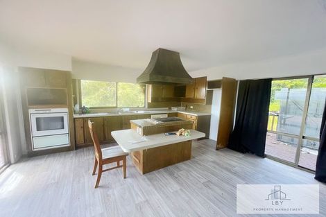 Photo of property in 112 Point View Drive, East Tamaki Heights, Auckland, 2016