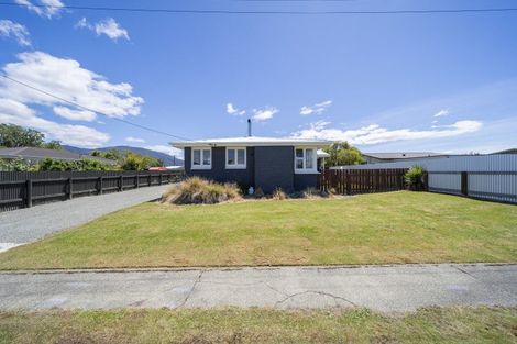 Photo of property in 33 Moana Crescent, Te Anau, 9600
