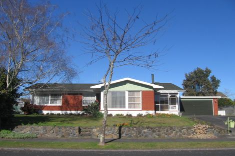 Photo of property in 6 Hillary Street, Chedworth, Hamilton, 3210