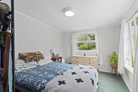 Photo of property in 2 Caprera Street, Melrose, Wellington, 6023