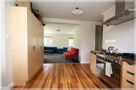 Photo of property in 42 Mckenzie Street, Levin, 5510