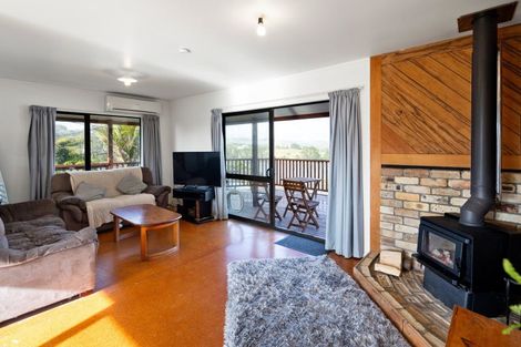 Photo of property in 13 Point Street, Raglan, 3225