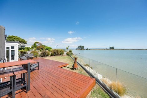 Photo of property in 6 Martin Street, Monaco, Nelson, 7011