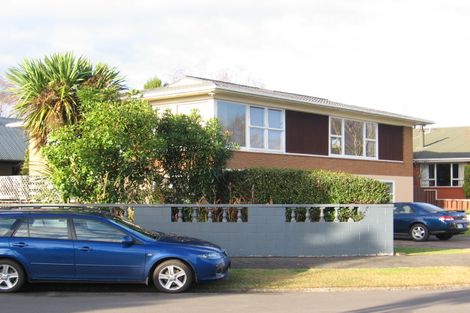 Photo of property in 18 Samuel Place, Queenwood, Hamilton, 3210