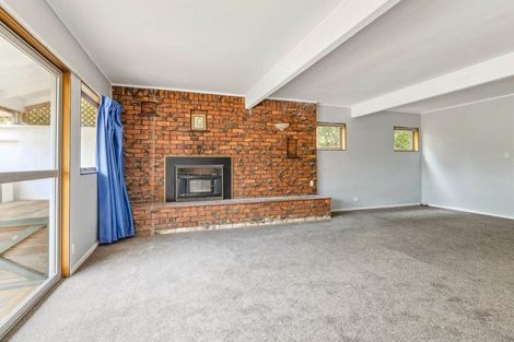 Photo of property in 33 Meadowvale Avenue, Forrest Hill, Auckland, 0620