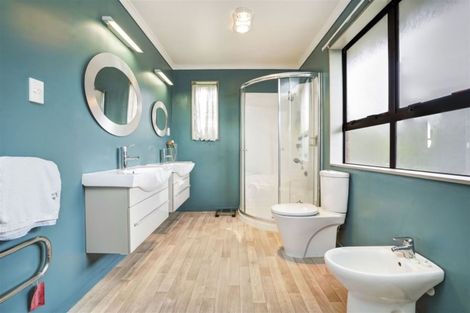 Photo of property in 2 Vista Terrace, Hillcrest, Hamilton, 3216