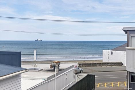 Photo of property in 96 Lyall Parade, Lyall Bay, Wellington, 6022