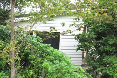 Photo of property in 13 Huntleigh Park Way, Ngaio, Wellington, 6035