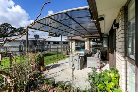 Photo of property in 14 Te Arakete Place, Hurworth, New Plymouth, 4310