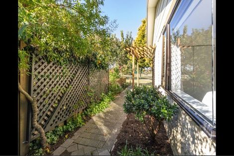 Photo of property in 2/17 Church Road, Taradale, Napier, 4112