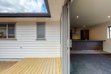 Photo of property in 15b Westminster Road, Wainuiomata, Lower Hutt, 5014