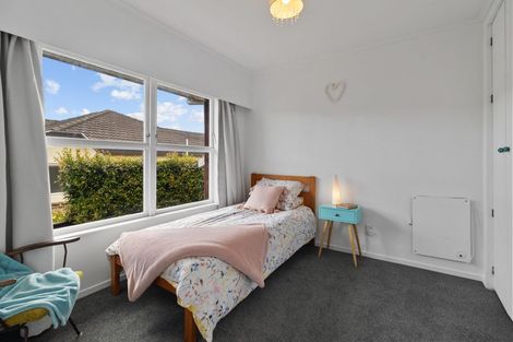 Photo of property in 1/3 Opua Street, Belmont, Auckland, 0622