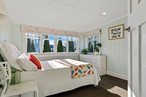 Photo of property in 8 Alpha Avenue, Strowan, Christchurch, 8052