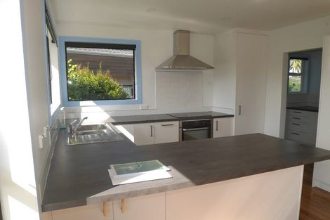 Photo of property in 21 Jillett Street, Titahi Bay, Porirua, 5022