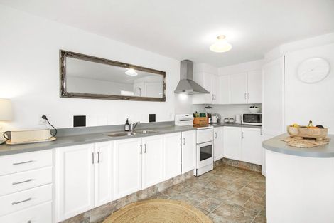 Photo of property in 11c Euston Road, Wilton, Wellington, 6012