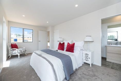 Photo of property in 4 Piccolo Court, Kumeu, 0810