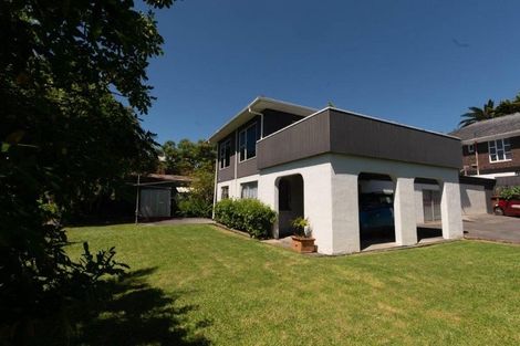 Photo of property in 63 Kirby Street, Glendene, Auckland, 0602