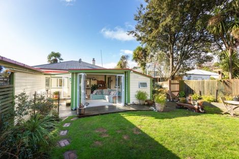 Photo of property in 14 Totara Street, Nelson South, Nelson, 7010