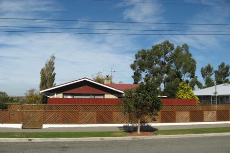 Photo of property in 13 Cambridge Street, Kensington, Timaru, 7910