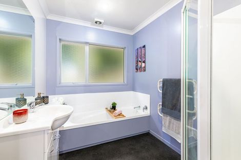 Photo of property in 131 Eskdale Road, Papakowhai, Porirua, 5024