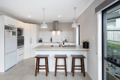 Photo of property in 89 Ballintoy Park Drive, Welcome Bay, Tauranga, 3175