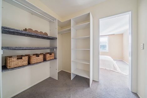 Photo of property in 70 Saddleback Grove, Karori, Wellington, 6012