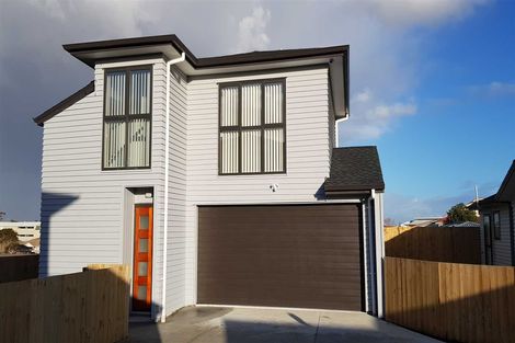 Photo of property in 93c Maplesden Drive, Clendon Park, Auckland, 2103