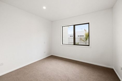 Photo of property in 102 Auckland Road, Greenmeadows, Napier, 4112