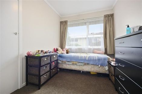 Photo of property in 26 West Coast Road, Glen Eden, Auckland, 0602