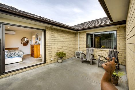 Photo of property in 3 Waitaha Place, Clive, 4102