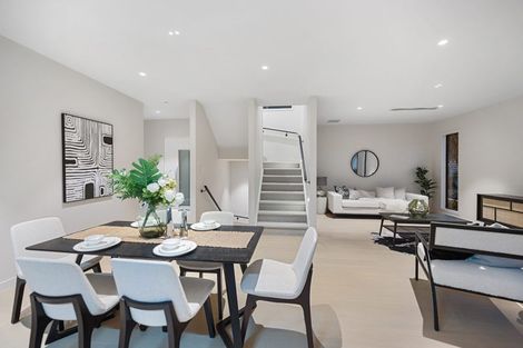 Photo of property in 201d Hurstmere Road, Takapuna, Auckland, 0622