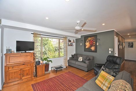 Photo of property in 57 Hauraki Road, Leigh, Warkworth, 0985