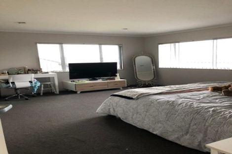 Photo of property in 4 Rivoli Place, Karaka, Papakura, 2113