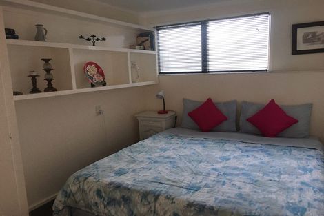 Photo of property in 3 Battenburg Place, Torbay, Auckland, 0630