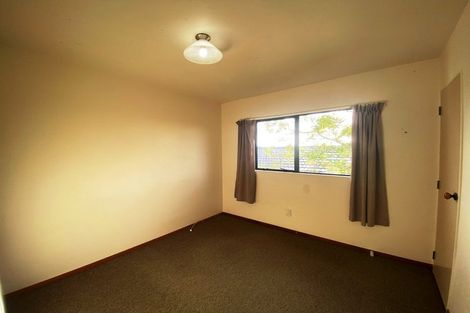 Photo of property in 14 Jean Place, Stanmore Bay, Whangaparaoa, 0932