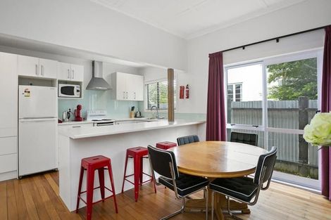 Photo of property in 90 Nixon Street, Hamilton East, Hamilton, 3216