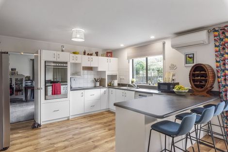 Photo of property in 30a Rata Road, Raumati Beach, Paraparaumu, 5032