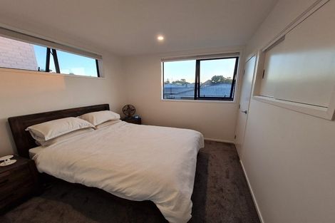 Photo of property in 6/45 Vera Road, Te Atatu South, Auckland, 0610