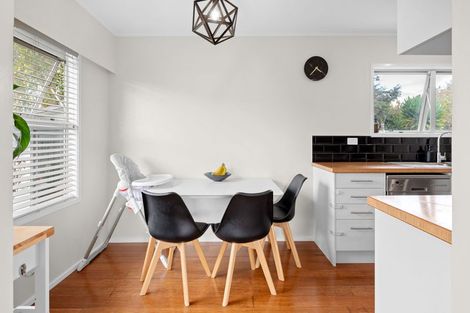 Photo of property in 8 Mckinley Place, Nawton, Hamilton, 3200