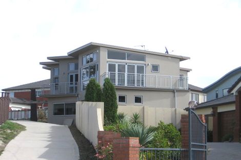 Photo of property in 23a Seacrest Drive, West Harbour, Auckland, 0618