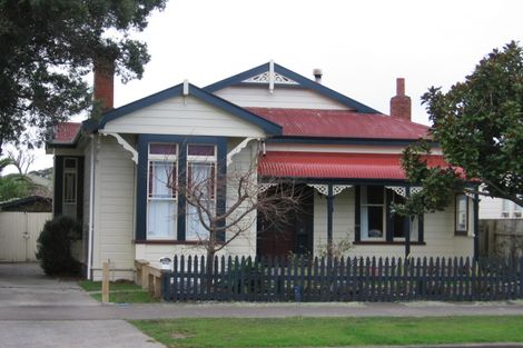 Photo of property in 35 Waldegrave Street, Palmerston North, 4410